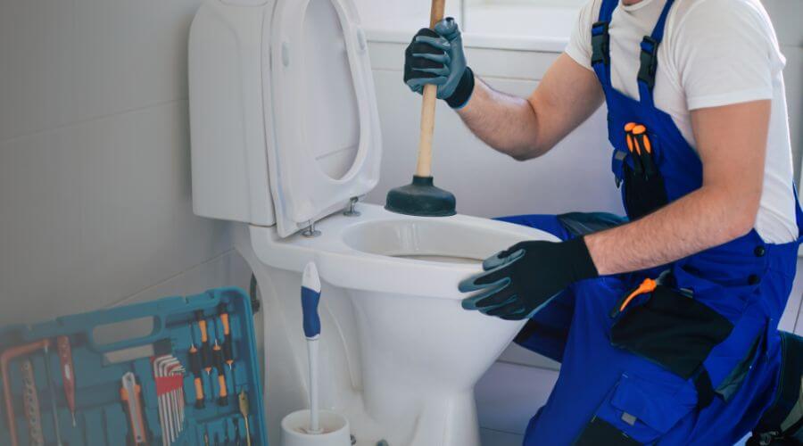 Local annual plumbing maintenance in Deale, MD